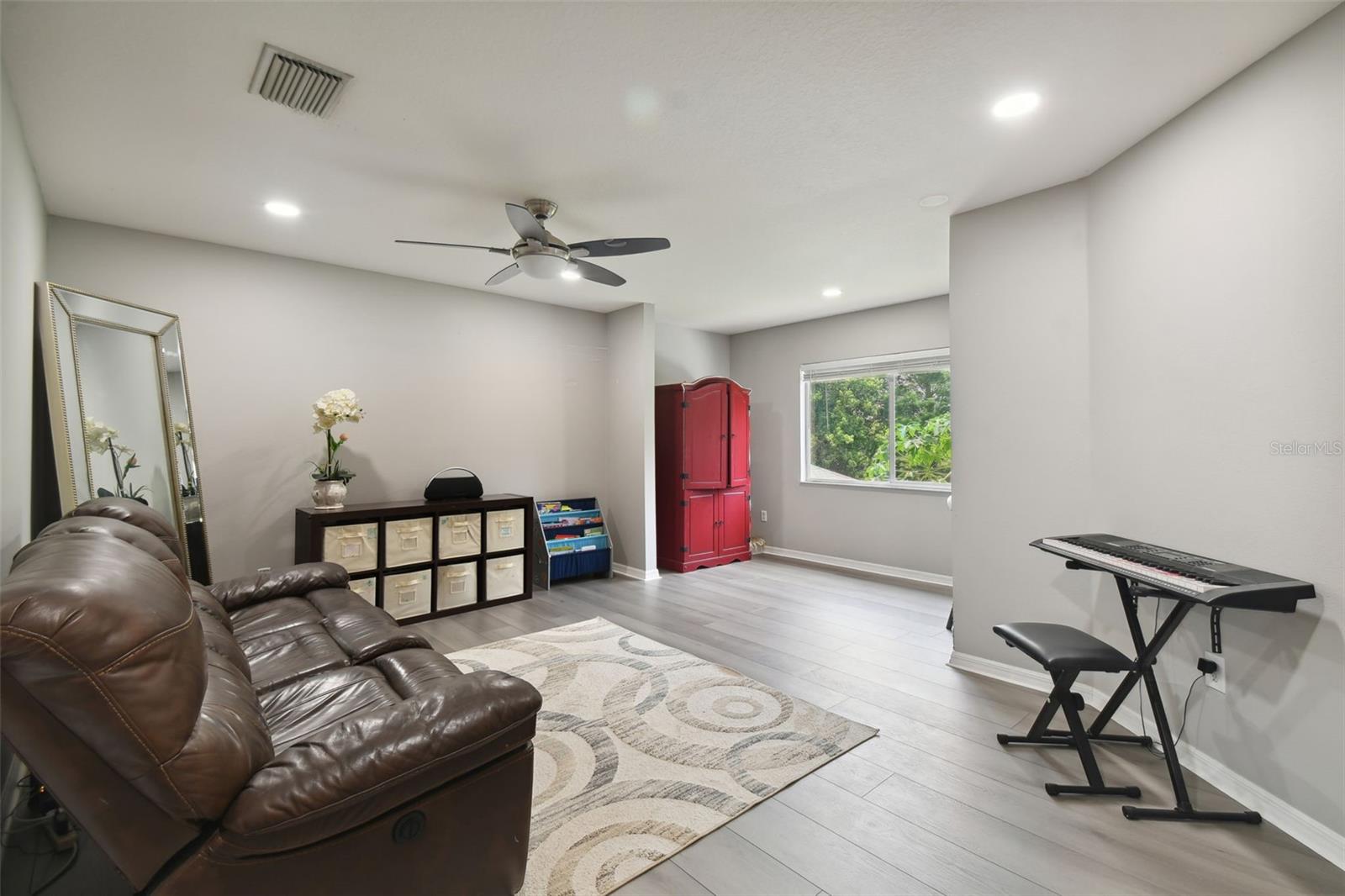 19426 SANDY SPRINGS CIR, LUTZ, FL, 33558