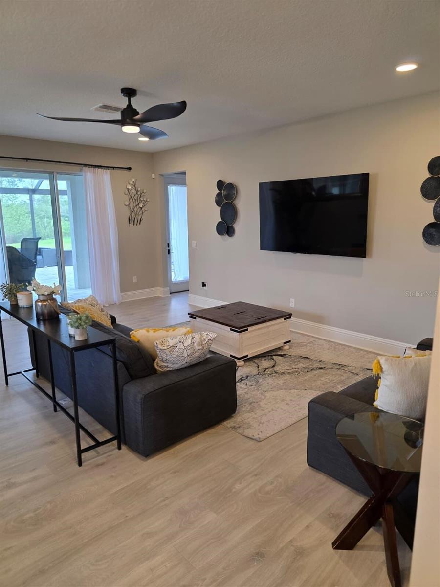 WHISPERING OAKS PRESERVE PH 1, WESLEY CHAPEL, FL, 33545