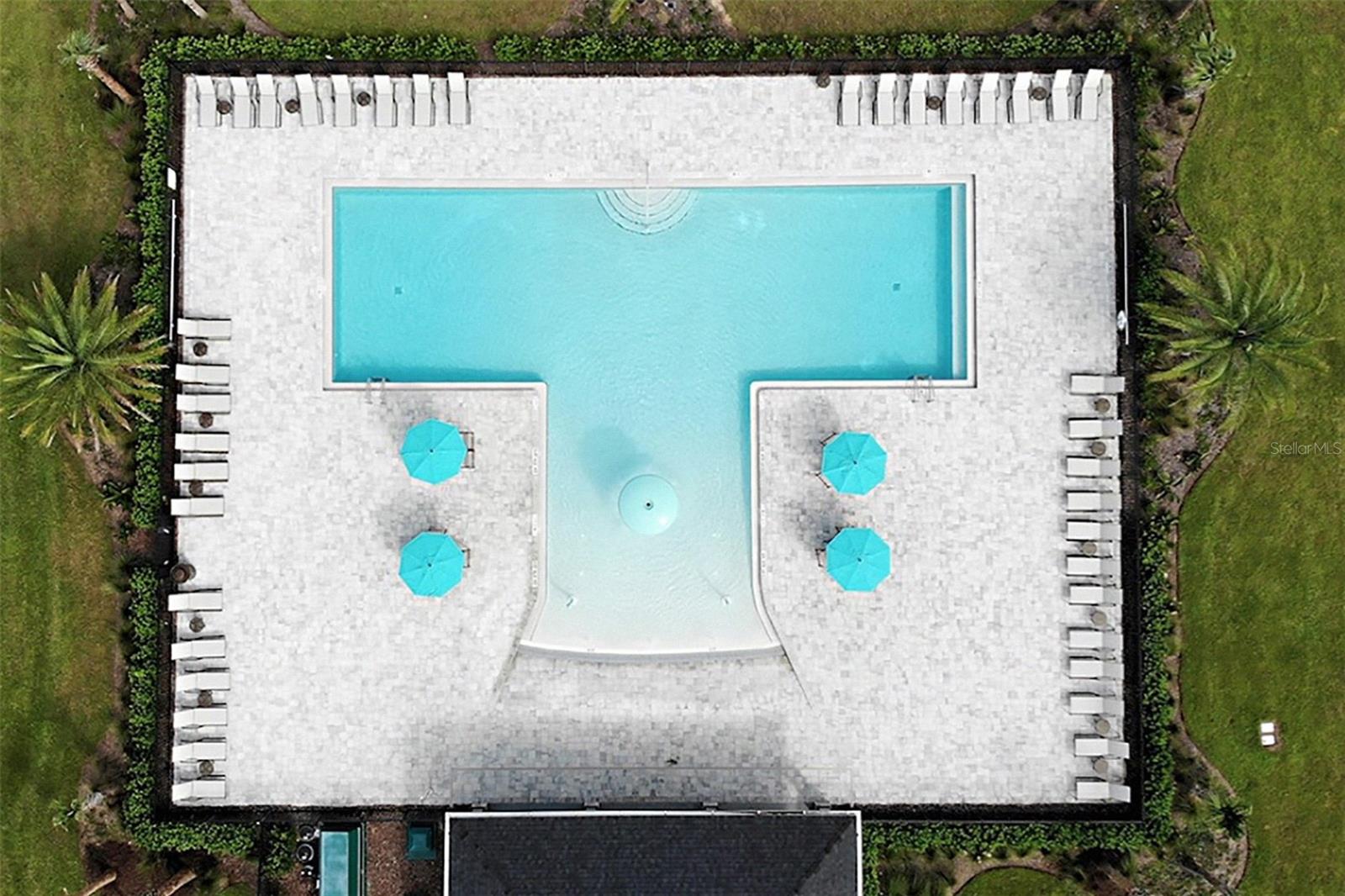 2118 TOWN PASTURE DR, EUSTIS, FL, 32726