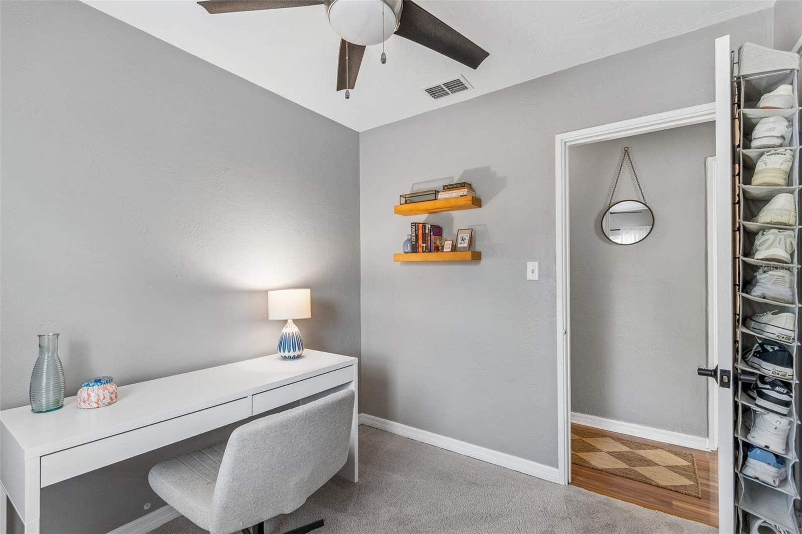 4100 W TYSON AVE, TAMPA, FL, 33611