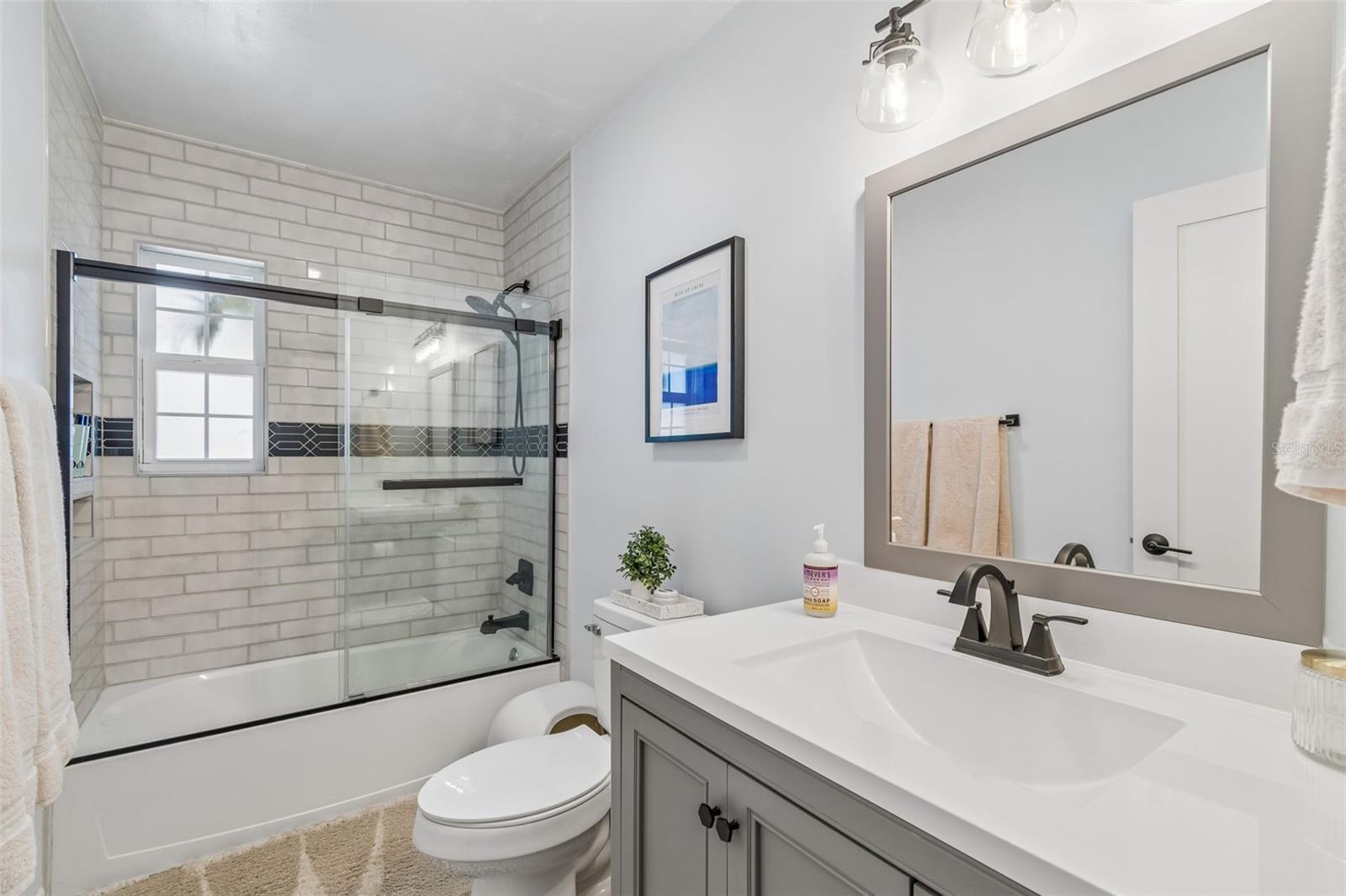 4100 W TYSON AVE, TAMPA, FL, 33611