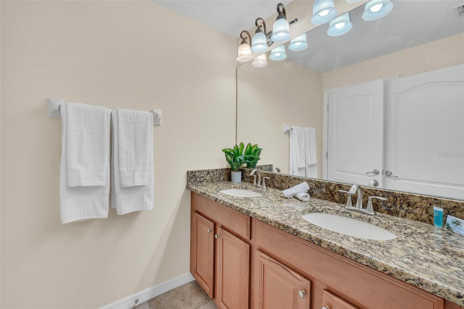 8958 CAT PALM RD, KISSIMMEE, FL, 34747