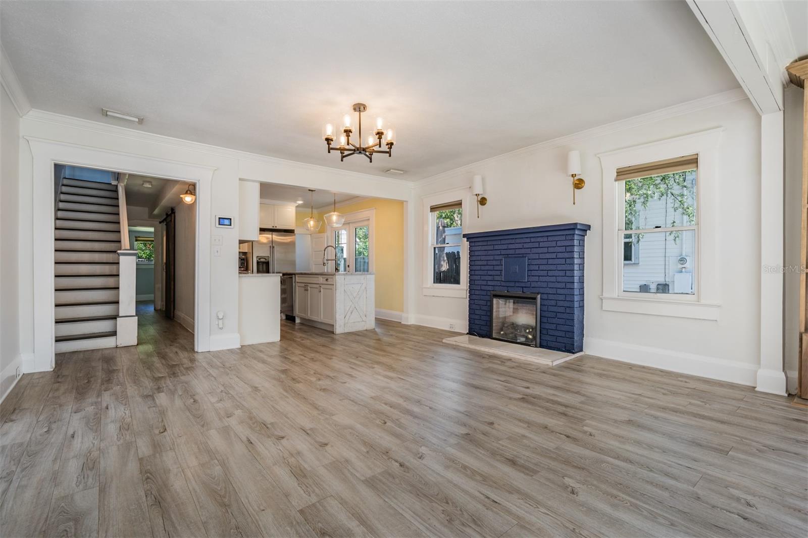 4109 N SEMINOLE AVE, TAMPA, FL, 33603