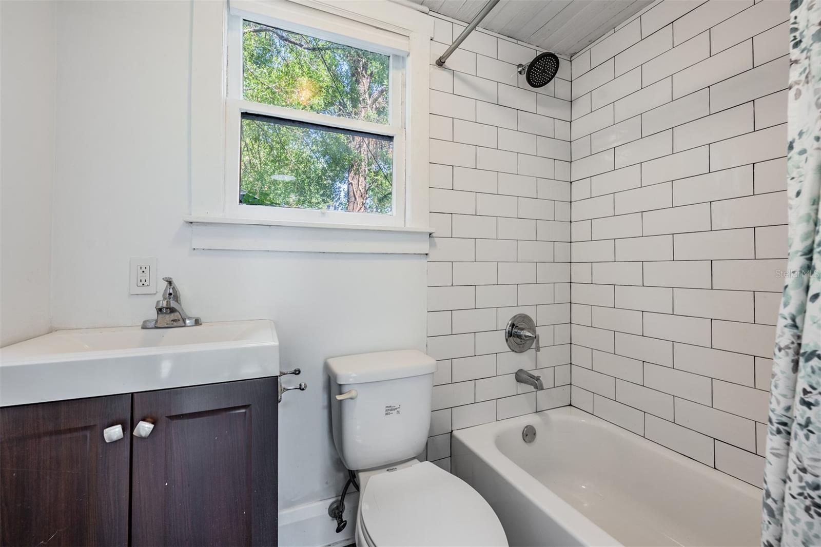 4109 N SEMINOLE AVE, TAMPA, FL, 33603