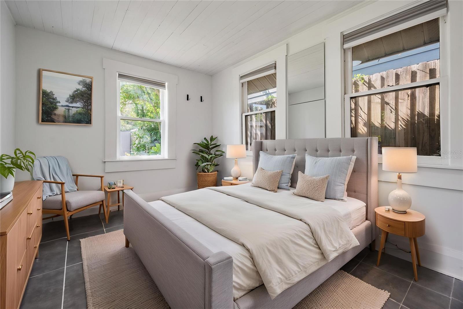 4109 N SEMINOLE AVE, TAMPA, FL, 33603