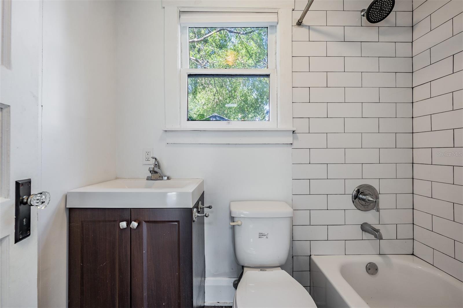 4109 N SEMINOLE AVE, TAMPA, FL, 33603