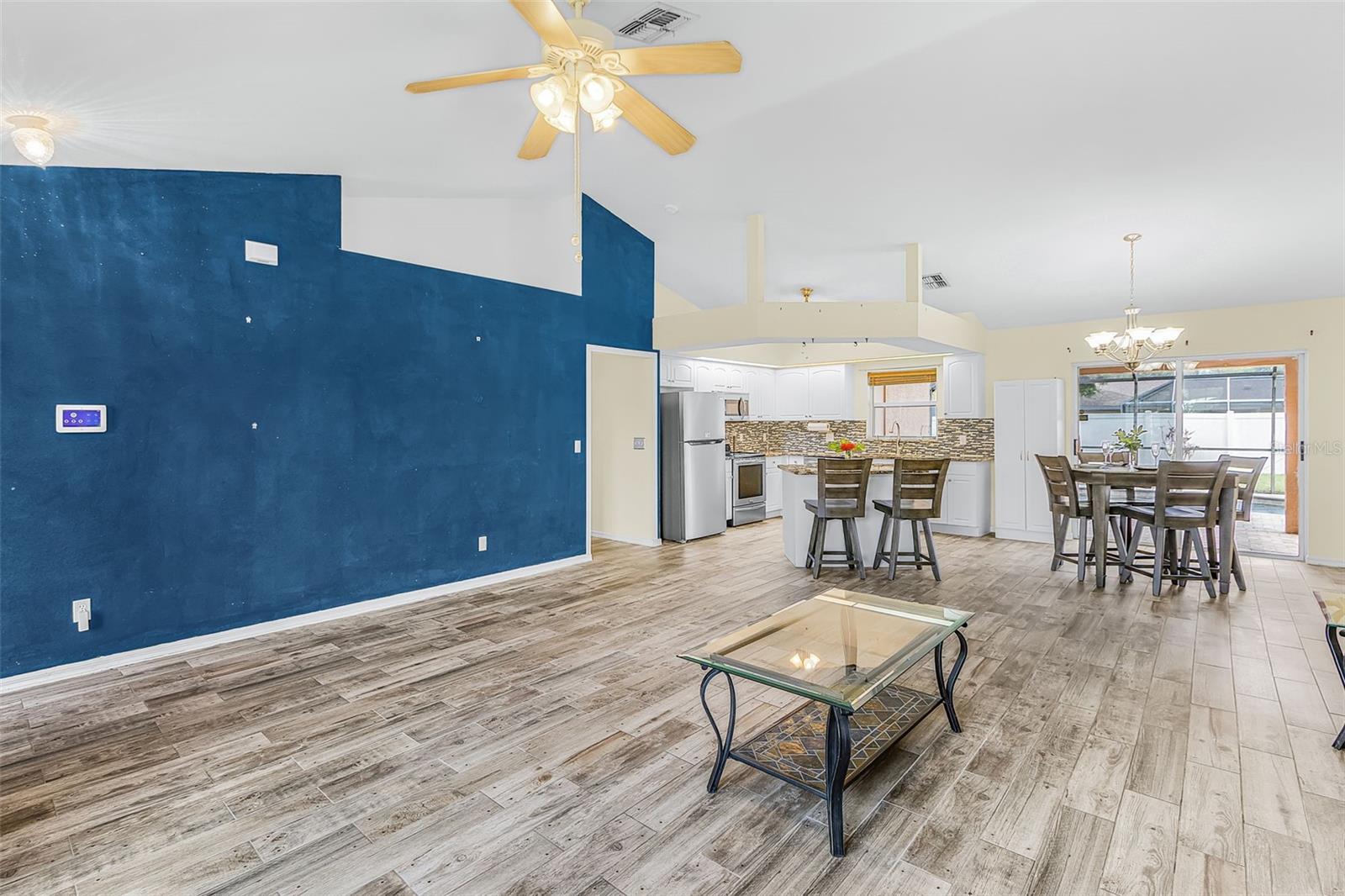 1215 SE 27TH ST, CAPE CORAL, FL, 33904