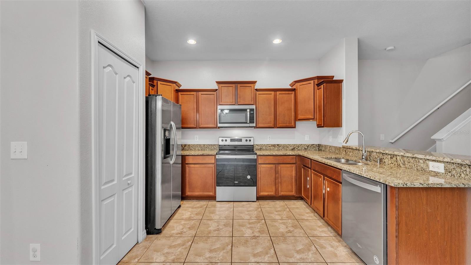 2622 LANTERN HILL AVE, BRANDON, FL, 33511