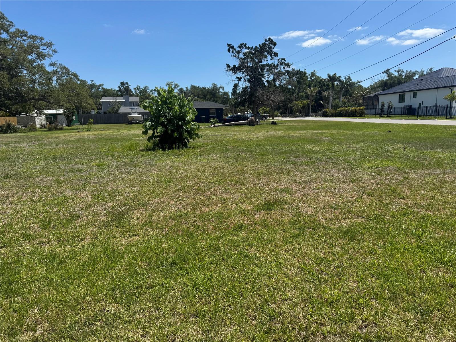 DONA WAY, NOKOMIS, FL, 34275
