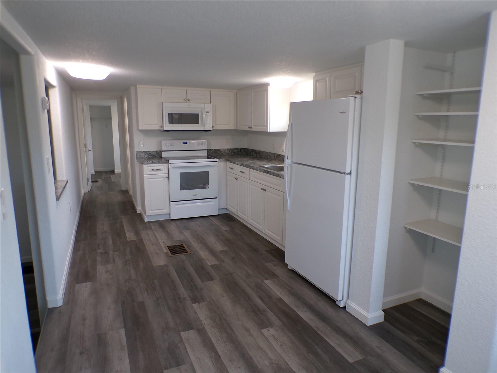 206 RAVENNA ST N, NOKOMIS, FL, 34275