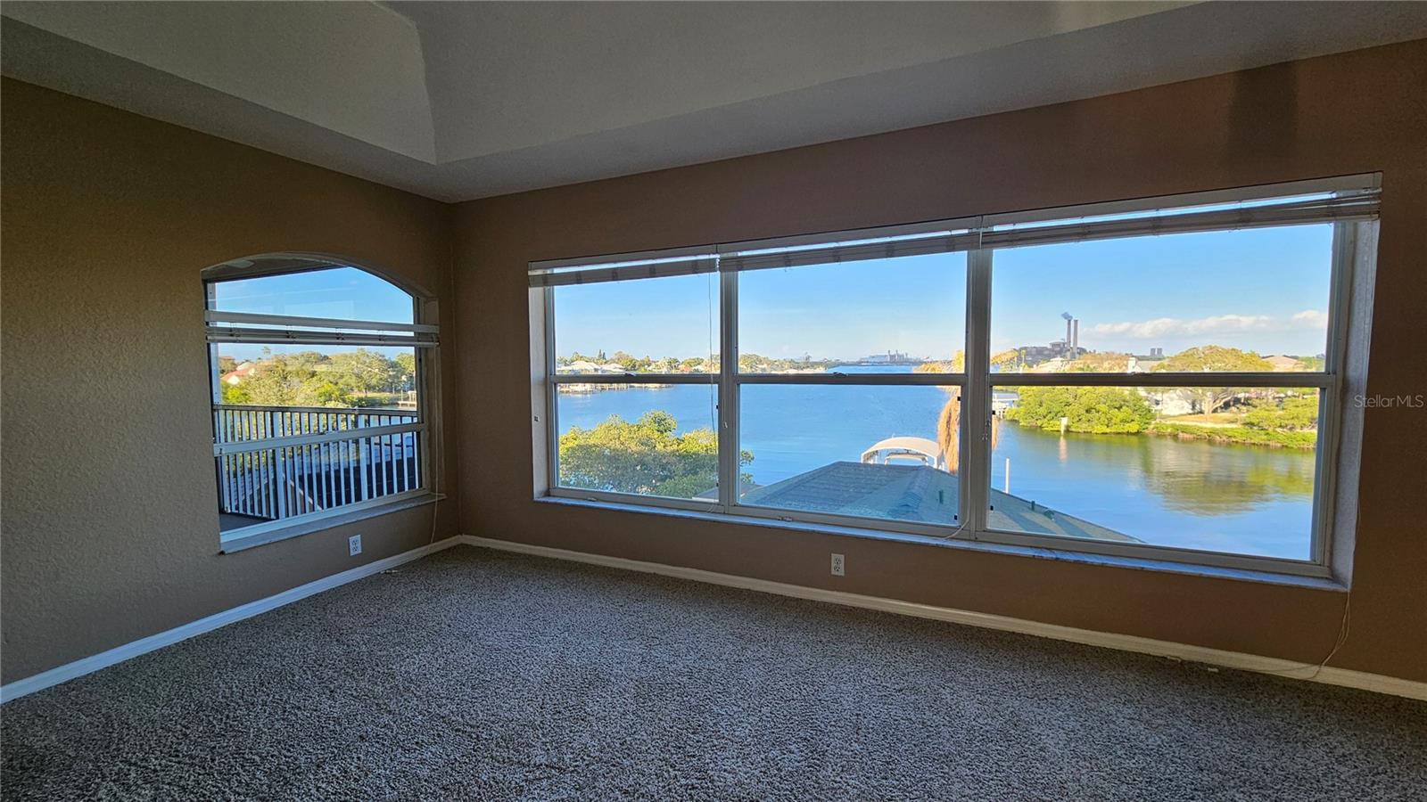 1209 APOLLO BEACH BLVD, APOLLO BEACH, FL, 33572