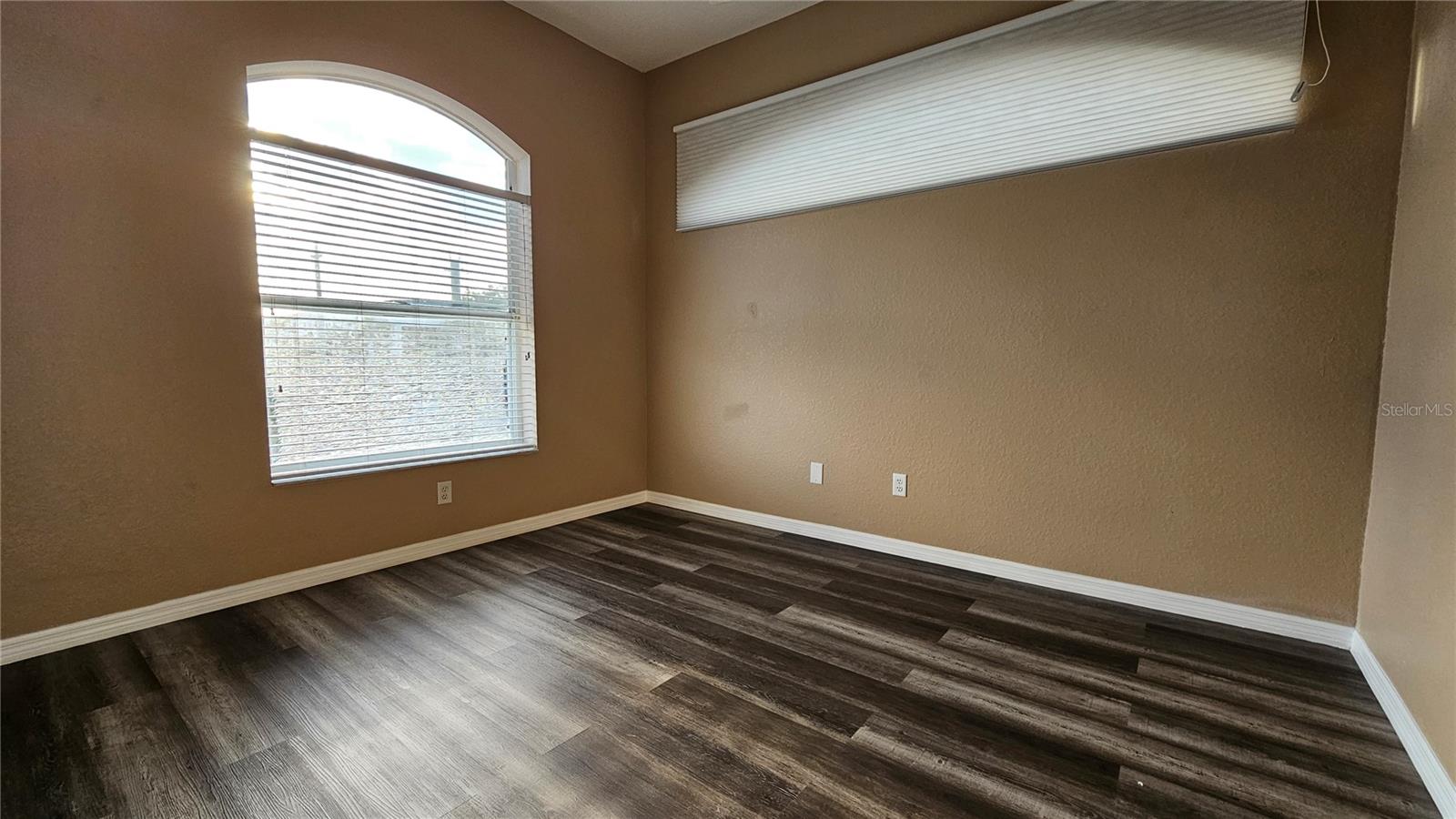 1209 APOLLO BEACH BLVD, APOLLO BEACH, FL, 33572