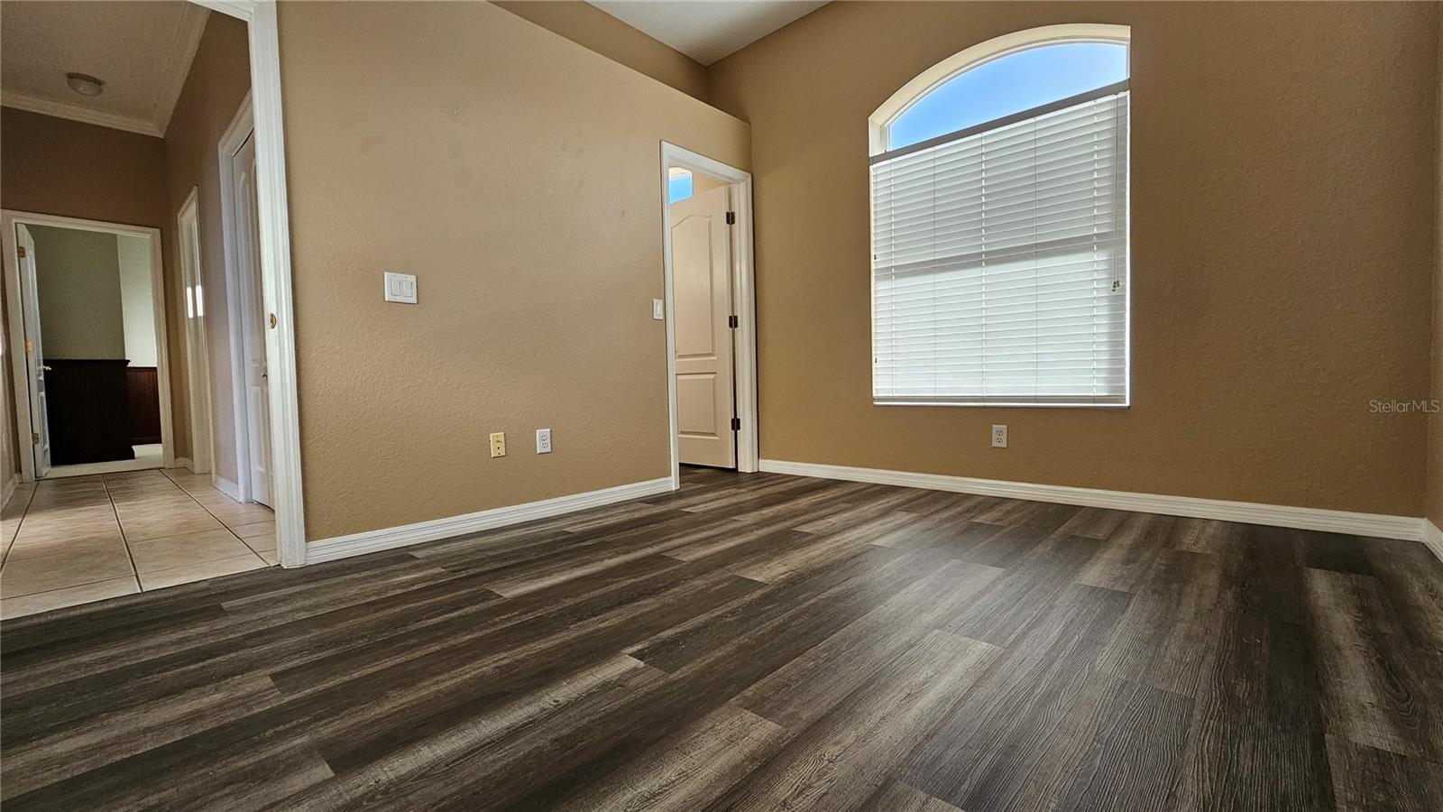 1209 APOLLO BEACH BLVD, APOLLO BEACH, FL, 33572