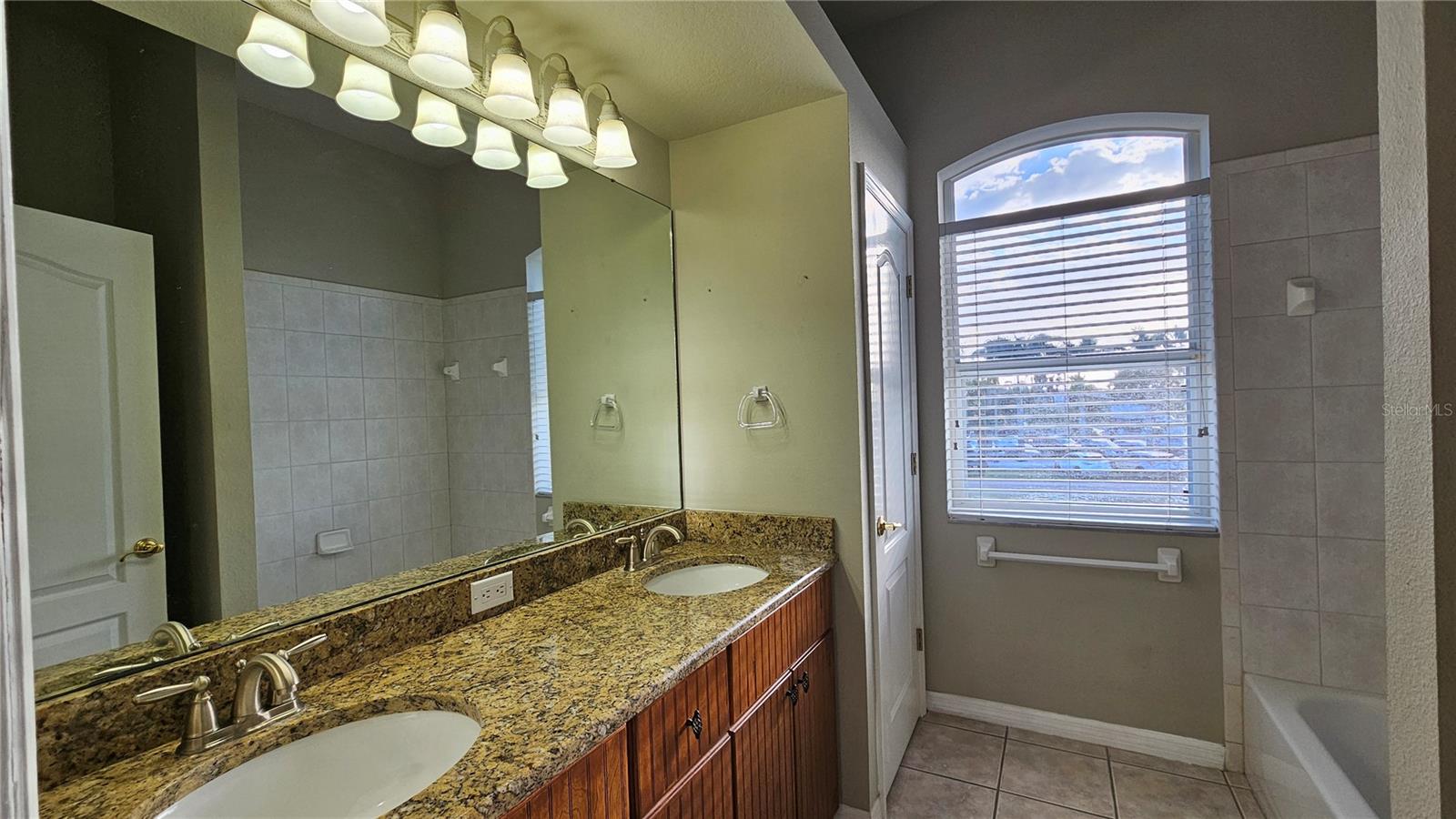 1209 APOLLO BEACH BLVD, APOLLO BEACH, FL, 33572