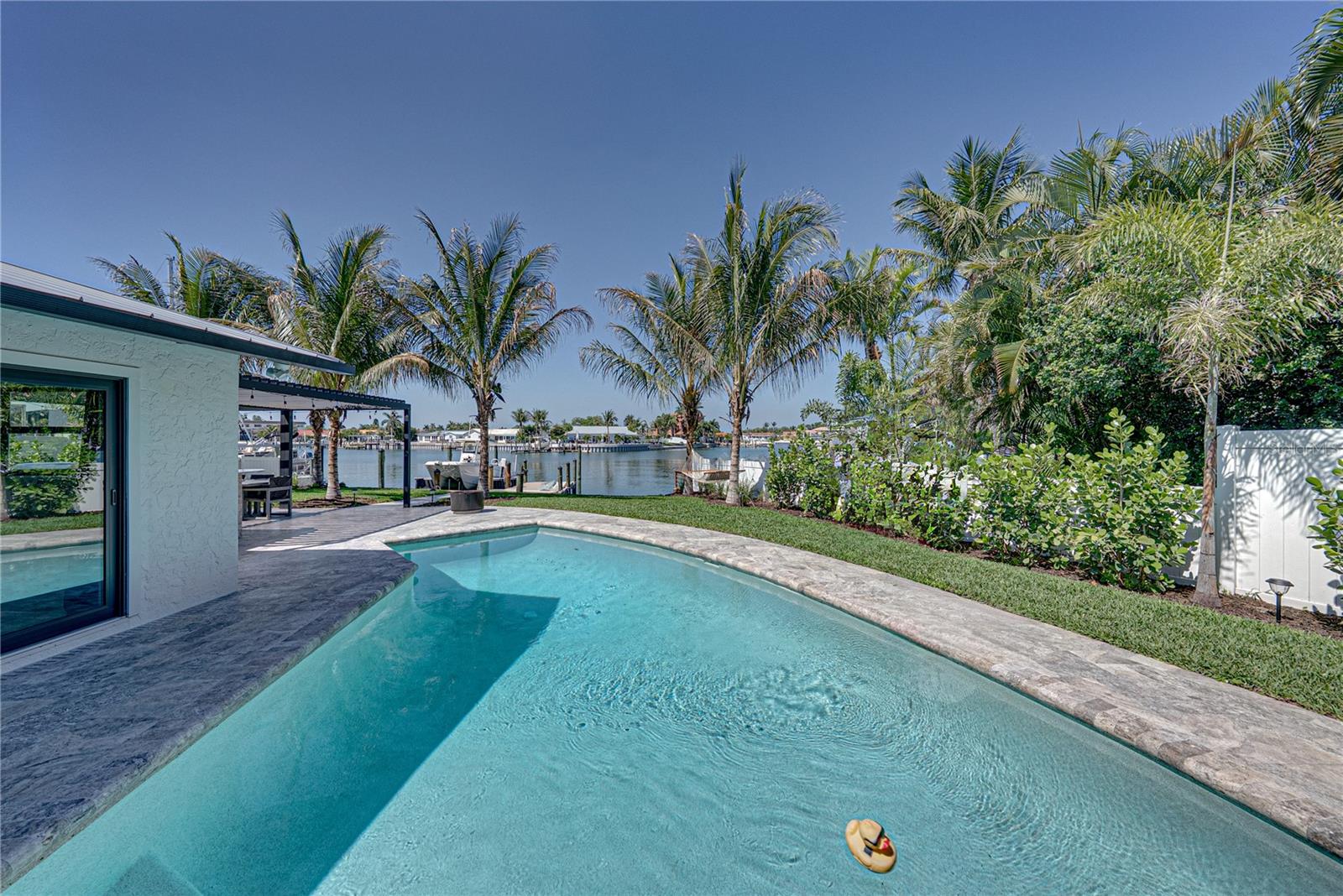 4201 37TH ST S, ST PETERSBURG, FL, 33711