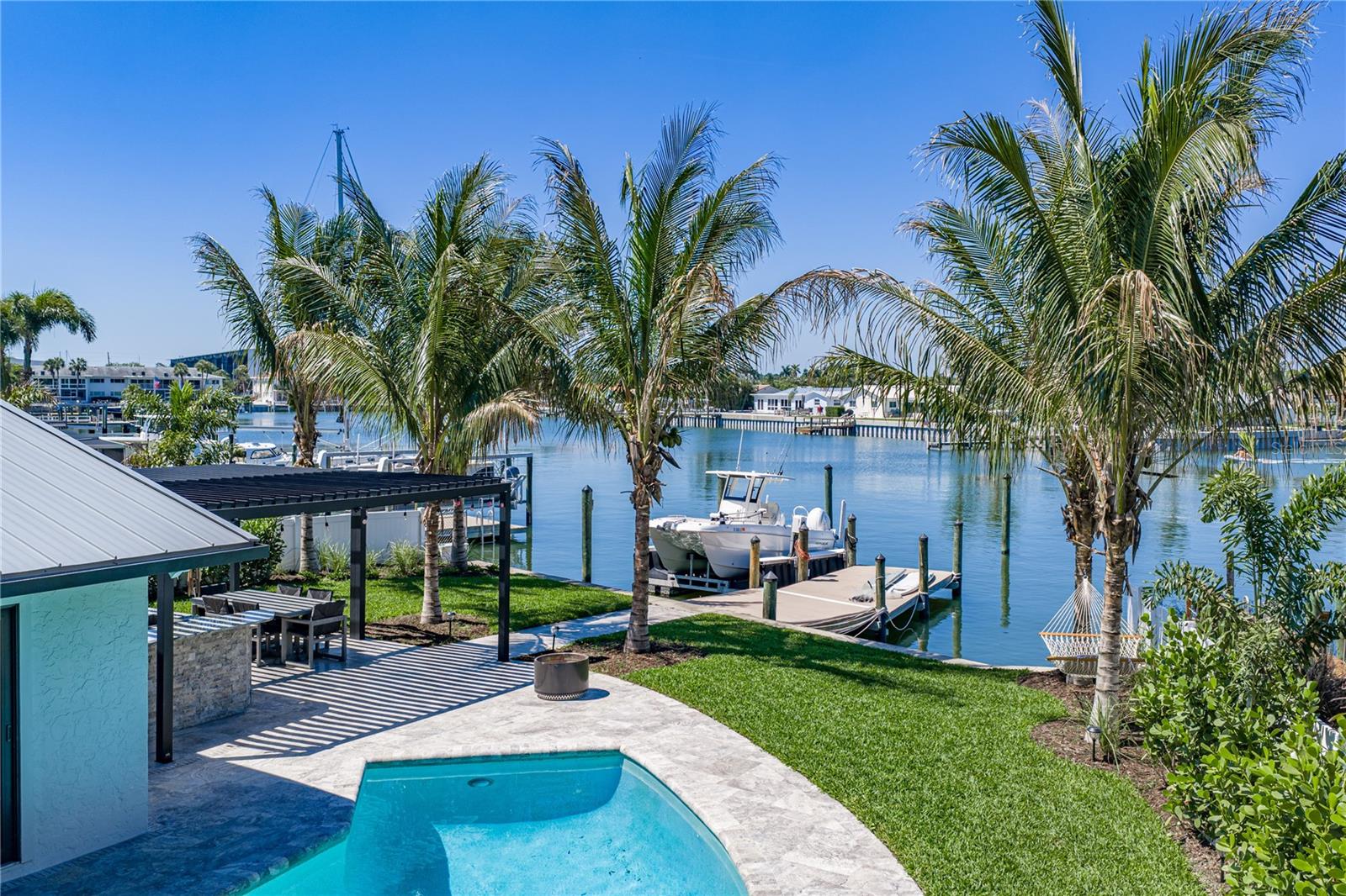 4201 37TH ST S, ST PETERSBURG, FL, 33711
