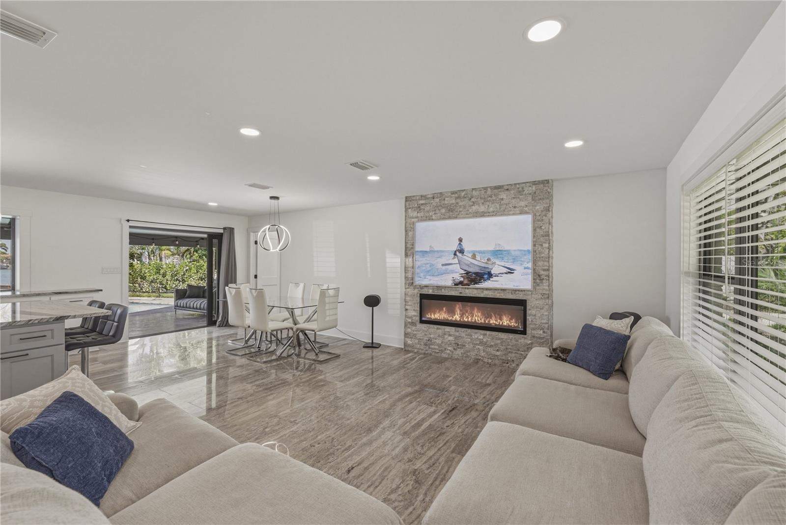 4201 37TH ST S, ST PETERSBURG, FL, 33711