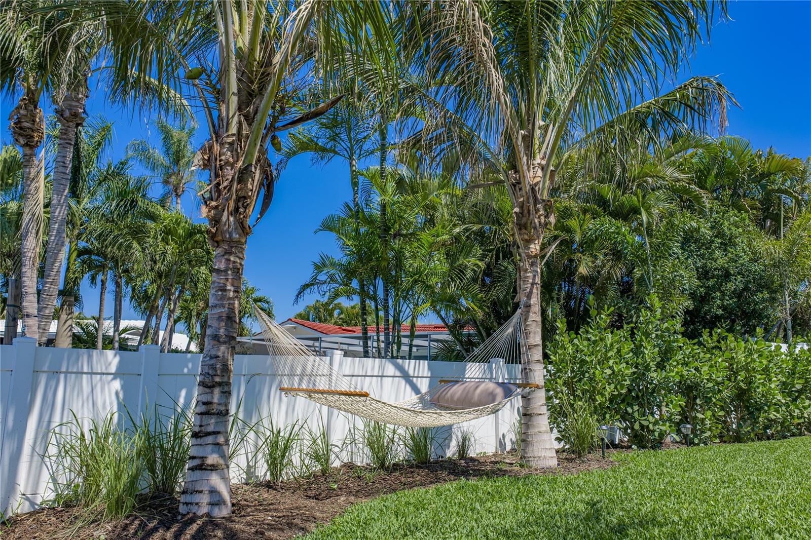 4201 37TH ST S, ST PETERSBURG, FL, 33711