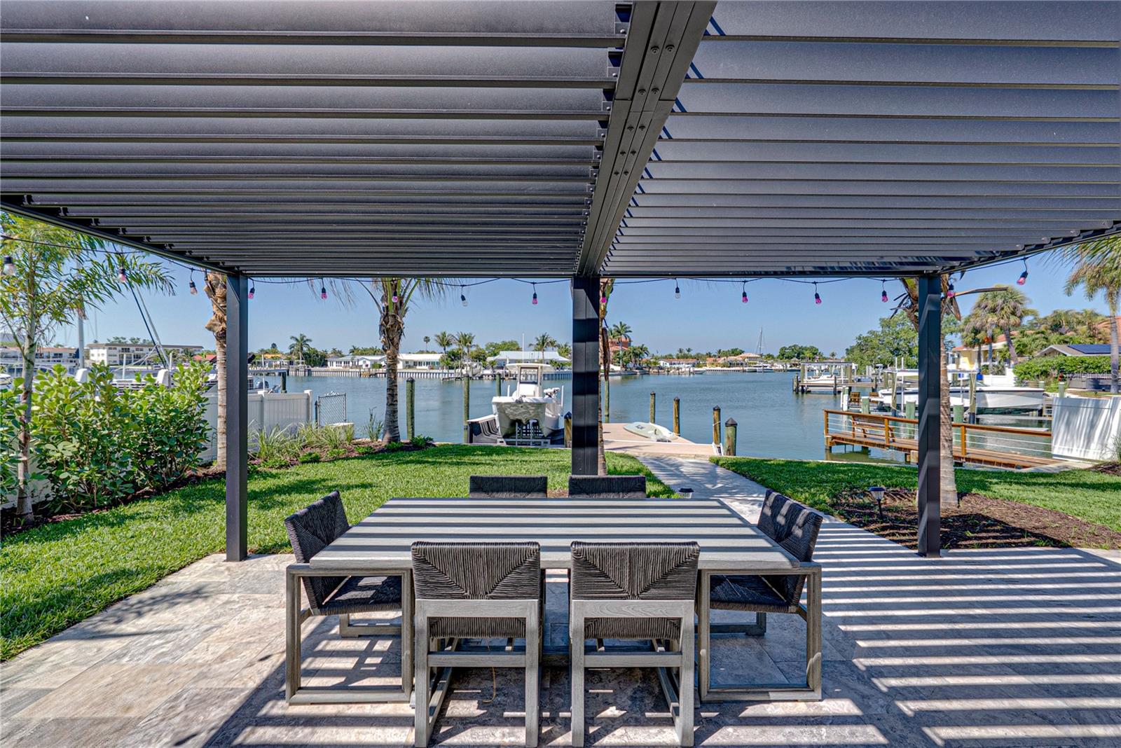 4201 37TH ST S, ST PETERSBURG, FL, 33711