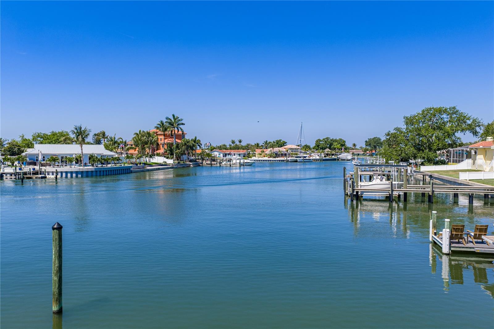 4201 37TH ST S, ST PETERSBURG, FL, 33711