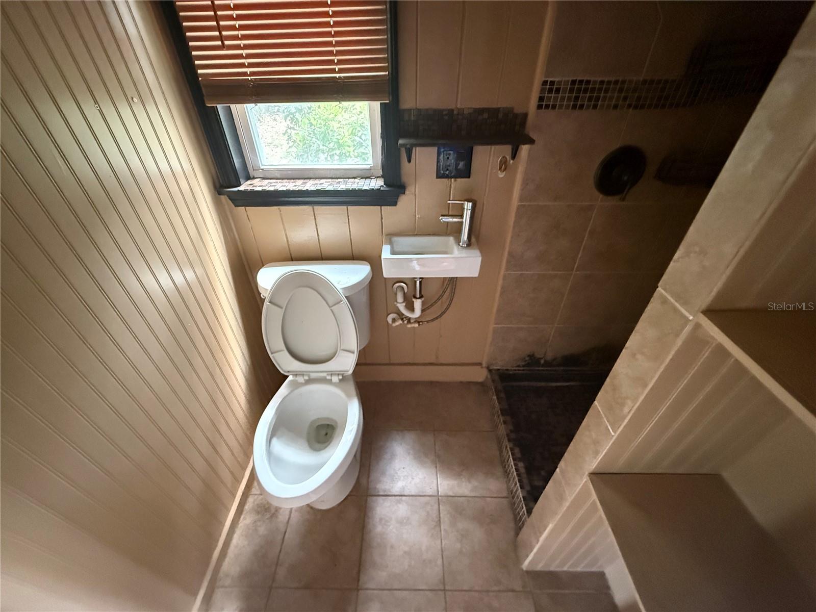 2722 9TH AVE W, BRADENTON, FL, 34205