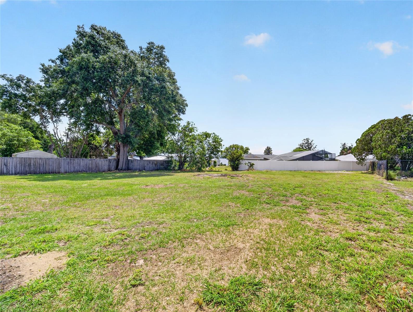 4 GROVE CT SE, WINTER HAVEN, FL, 33884