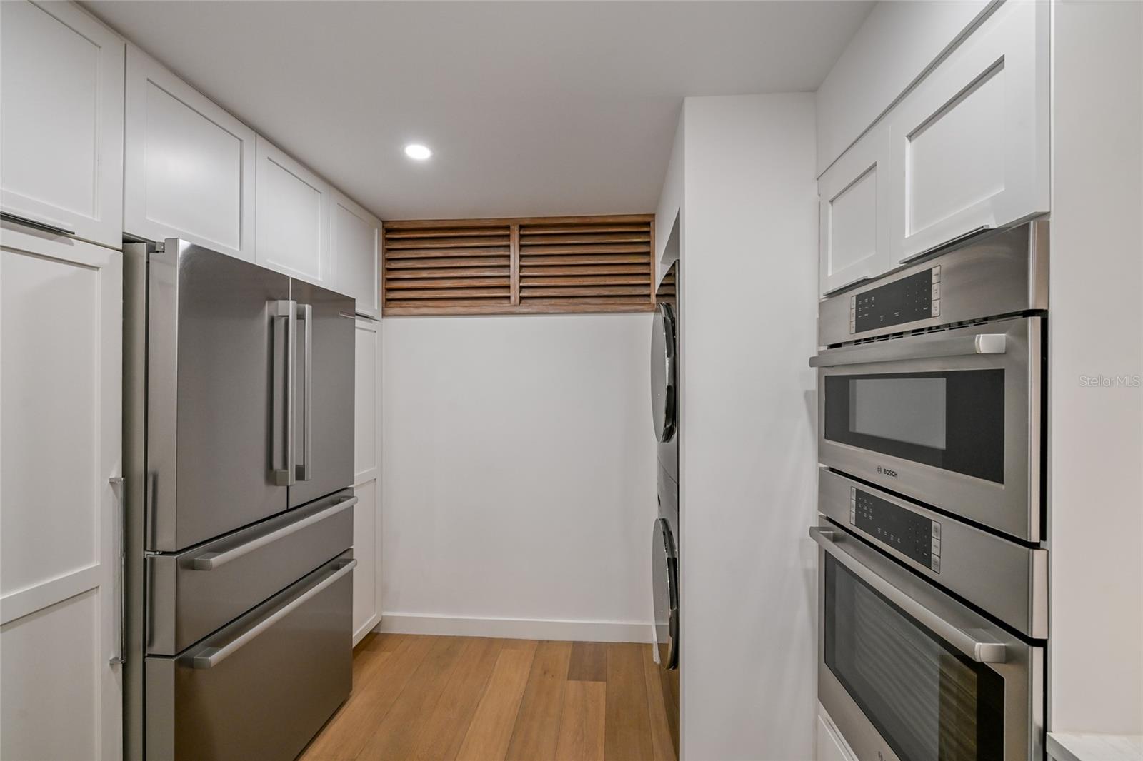 988 BLVD OF THE ARTS #1710, SARASOTA, FL, 34236