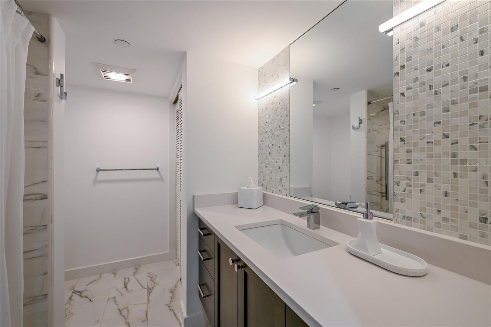 988 BLVD OF THE ARTS #1710, SARASOTA, FL, 34236