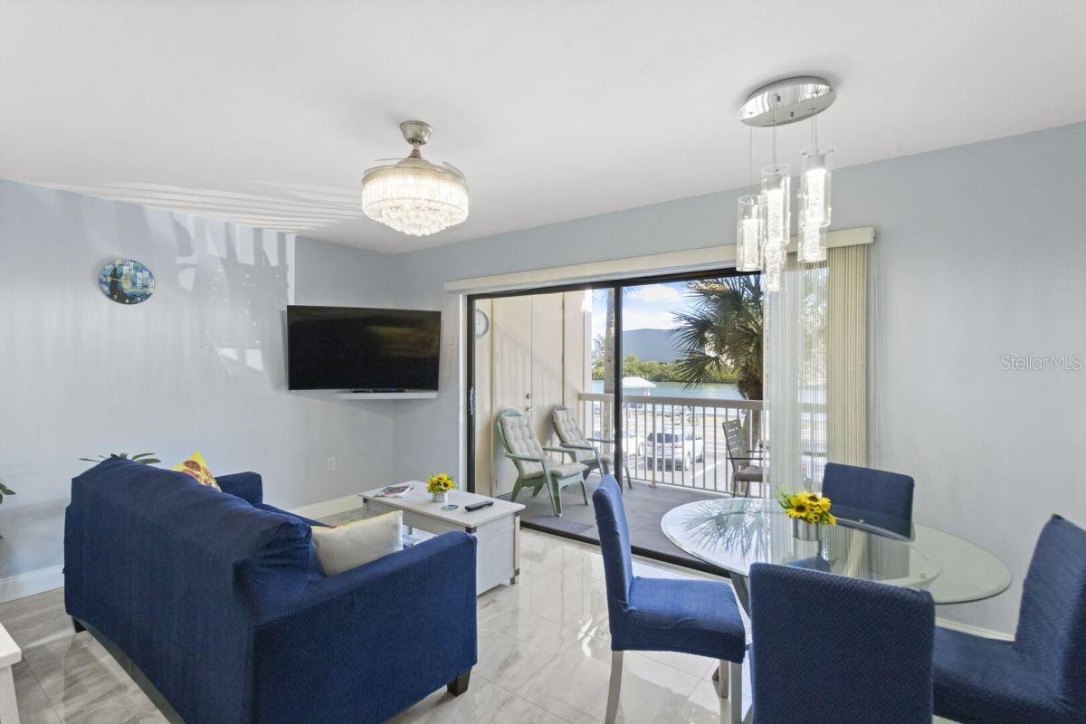 50 GULF BLVD #206, INDIAN ROCKS BEACH, FL, 33785