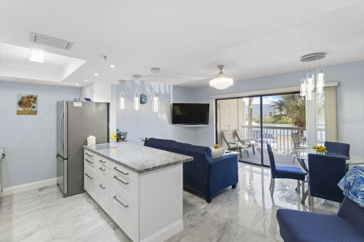 50 GULF BLVD #206, INDIAN ROCKS BEACH, FL, 33785