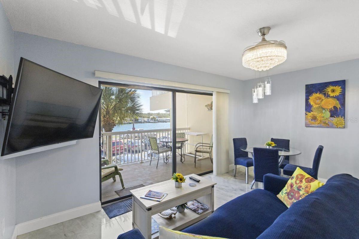 50 GULF BLVD #206, INDIAN ROCKS BEACH, FL, 33785