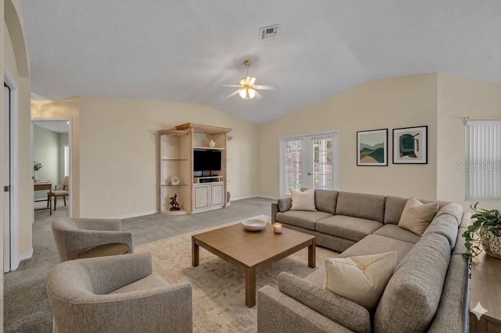 4936 SAWGRASS LAKE CIR, LEESBURG, FL, 34748