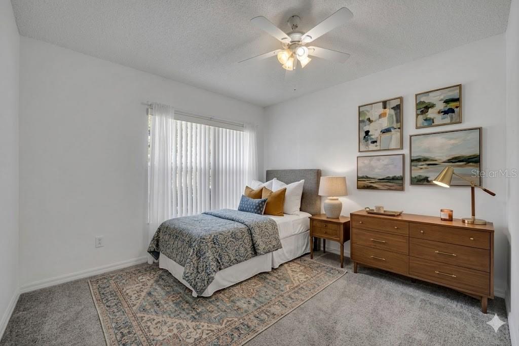 4936 SAWGRASS LAKE CIR, LEESBURG, FL, 34748