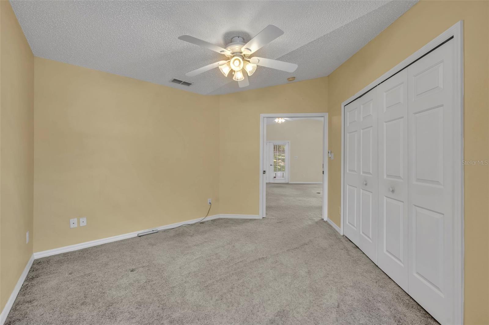 4936 SAWGRASS LAKE CIR, LEESBURG, FL, 34748