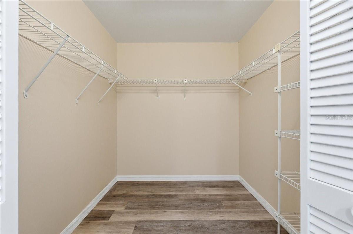 2800 HAMMOCK DR, PLANT CITY, FL, 33566