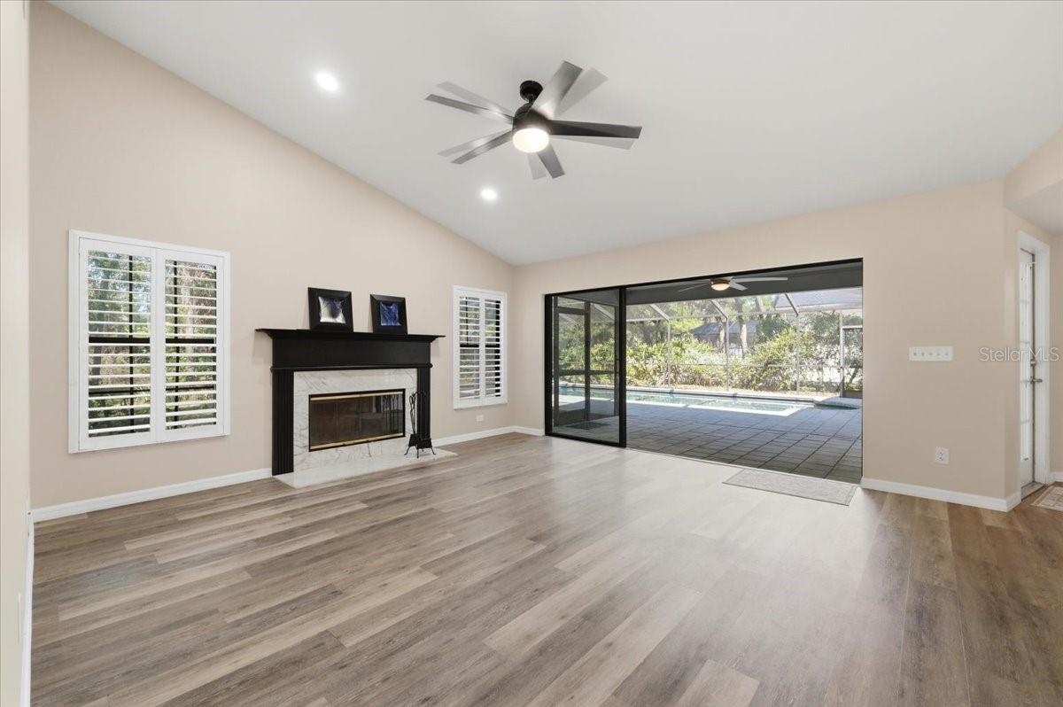 2800 HAMMOCK DR, PLANT CITY, FL, 33566