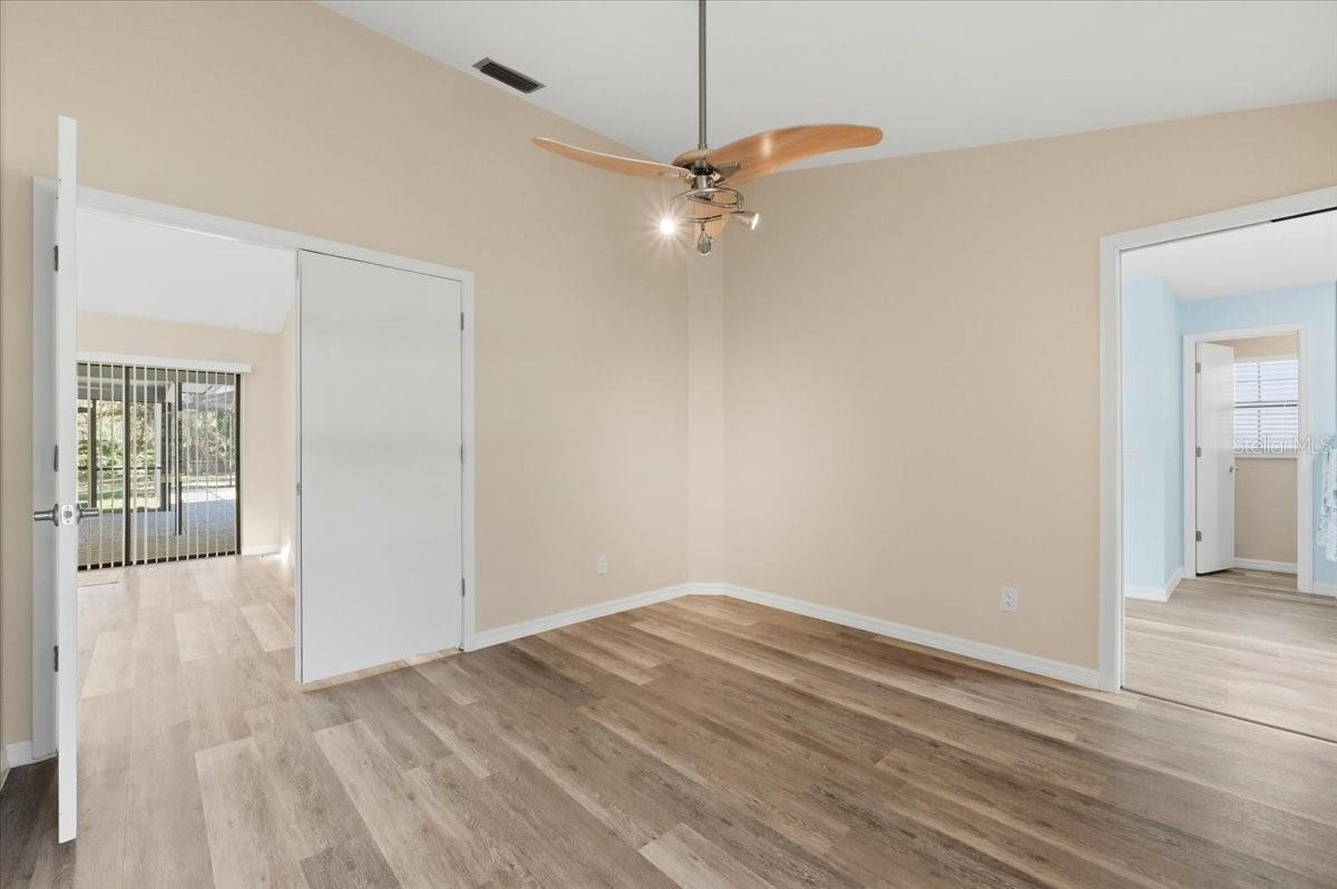 2800 HAMMOCK DR, PLANT CITY, FL, 33566