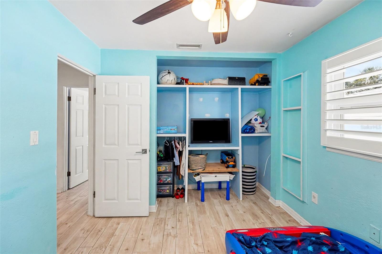 9703 48TH AVE N, ST PETERSBURG, FL, 33708