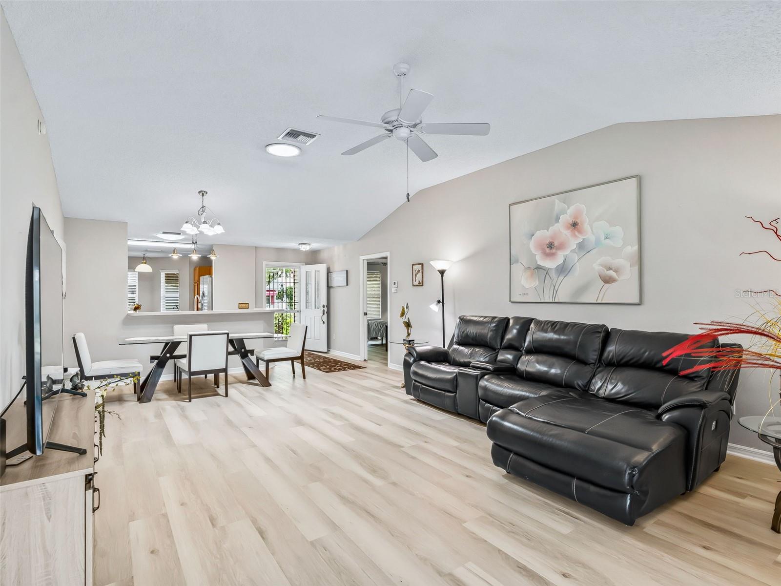 1311 TRINIDAD CT, THE VILLAGES, FL, 32162