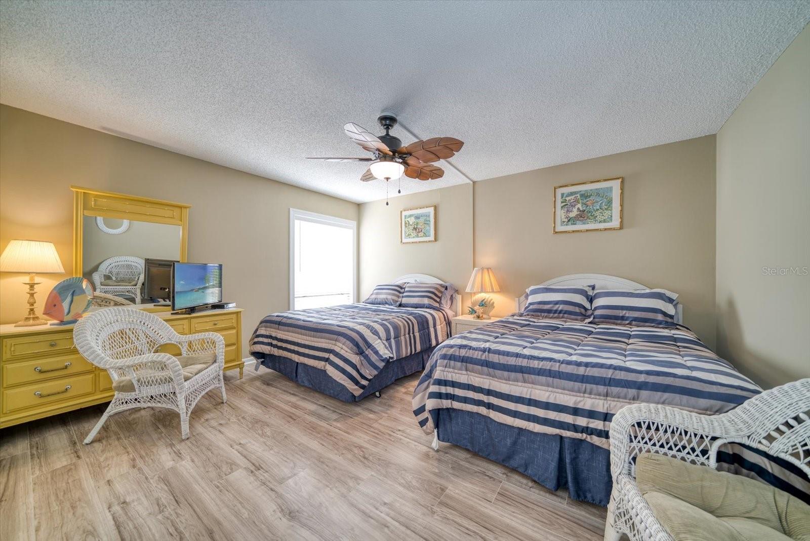 450 S GULFVIEW BLVD #704, CLEARWATER BEACH, FL, 33767