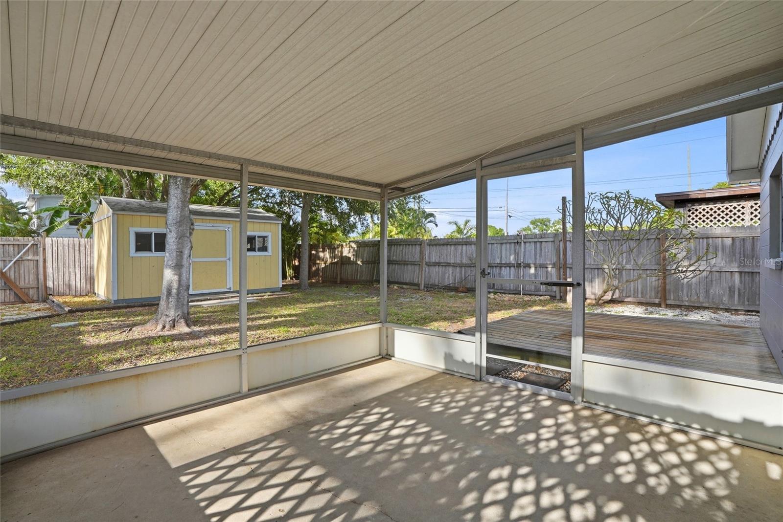 5211 7TH AVE N, ST PETERSBURG, FL, 33710