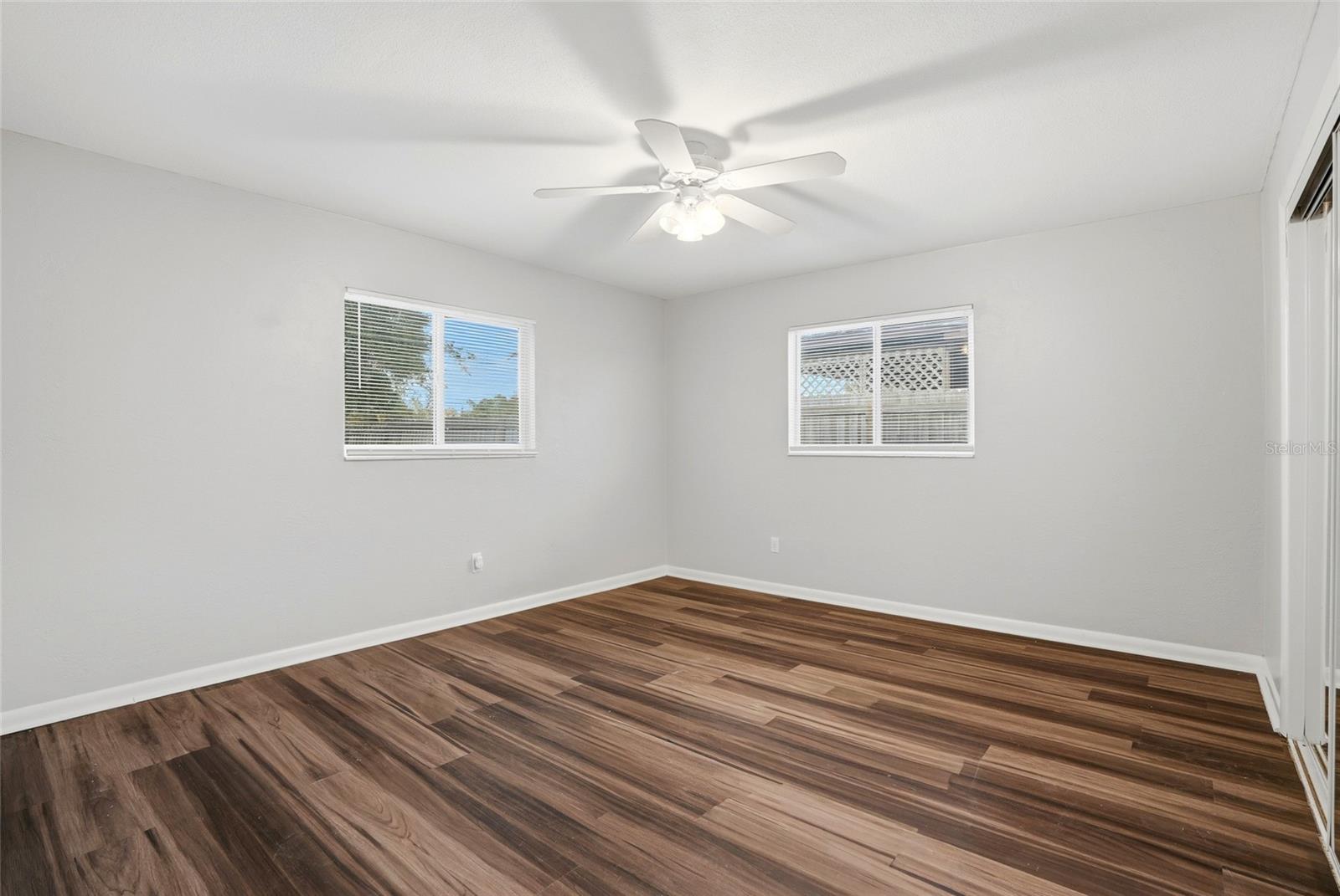 5211 7TH AVE N, ST PETERSBURG, FL, 33710