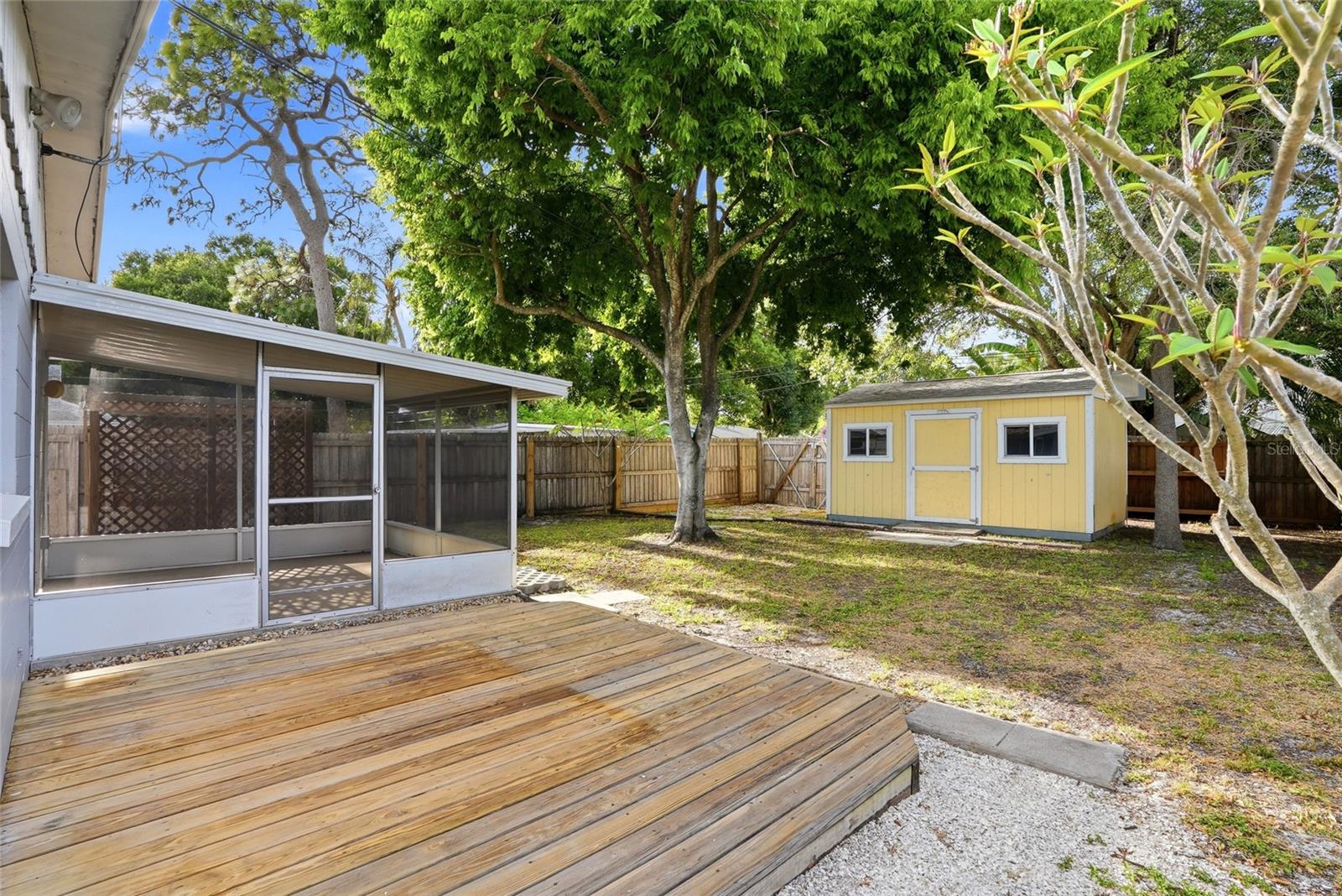 5211 7TH AVE N, ST PETERSBURG, FL, 33710