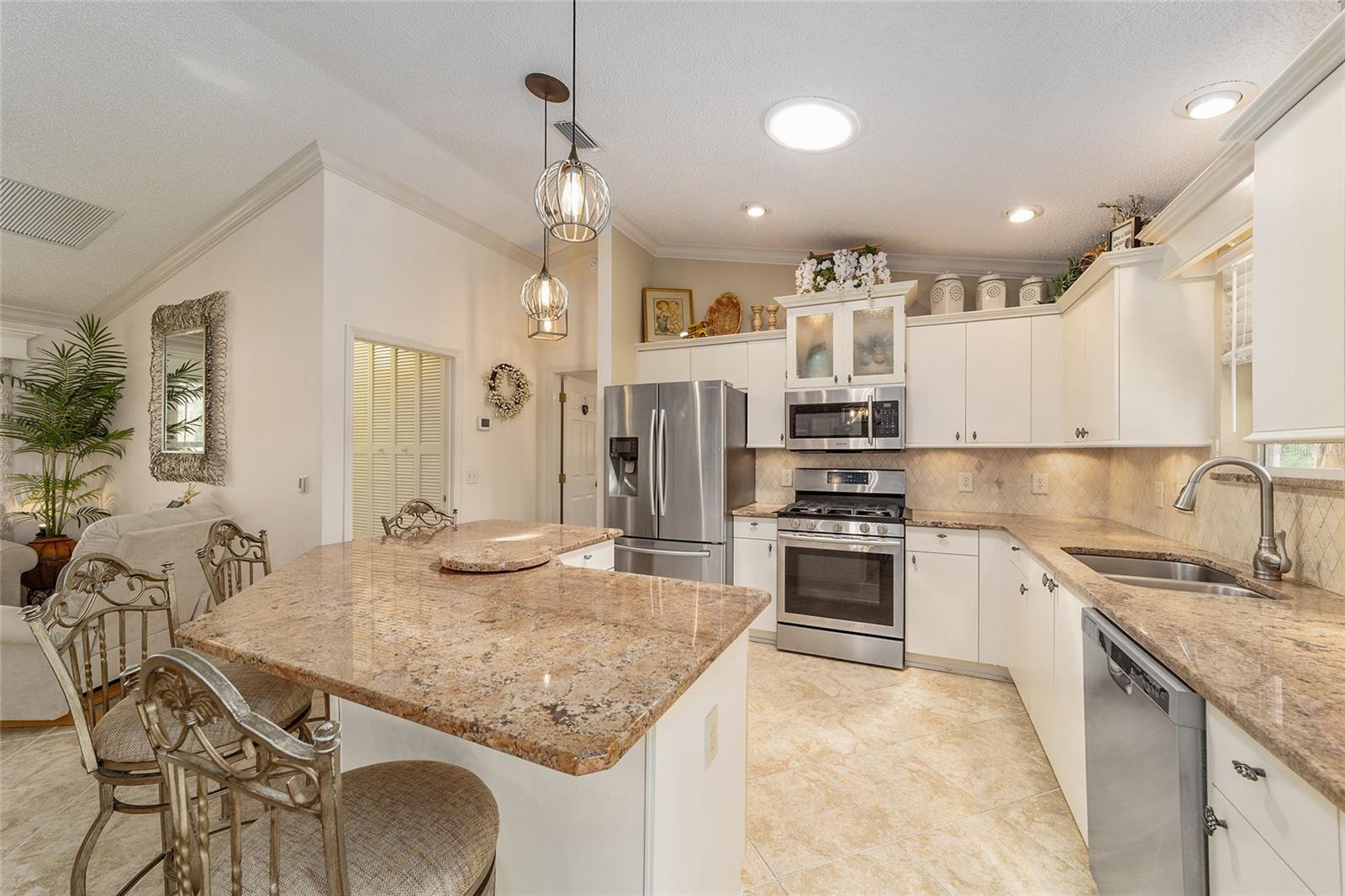 935 KENOVA AVE, THE VILLAGES, FL, 32162