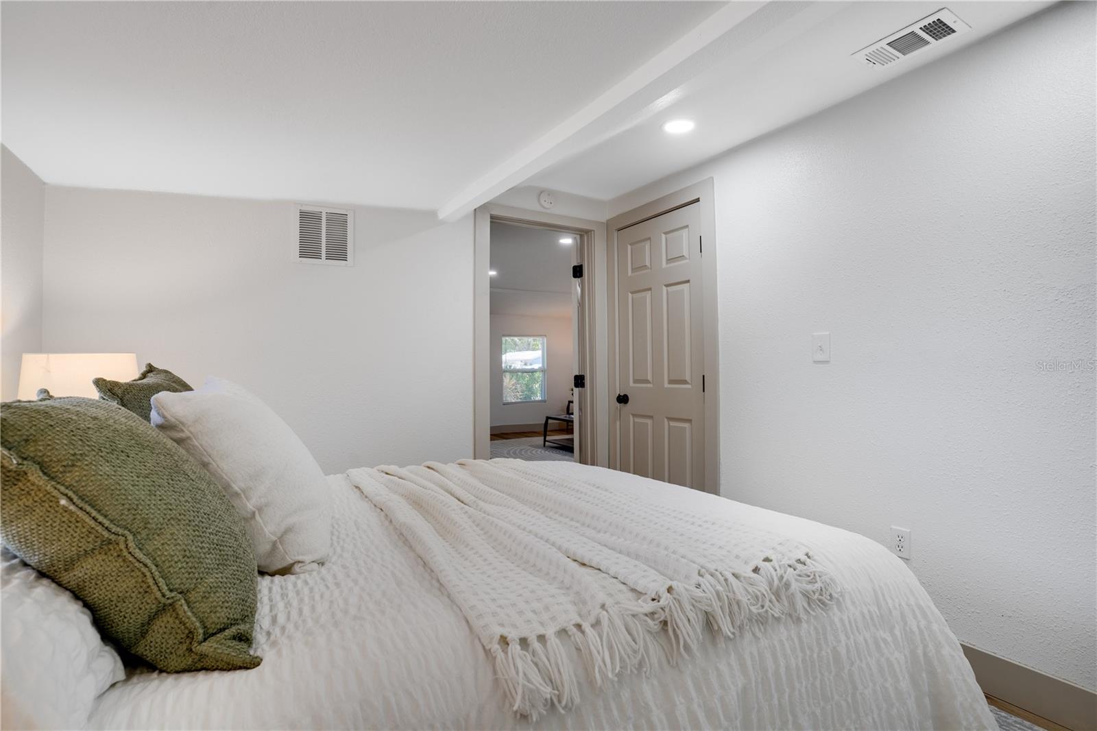 1518 SCRANTON AVE, CLEARWATER, FL, 33756