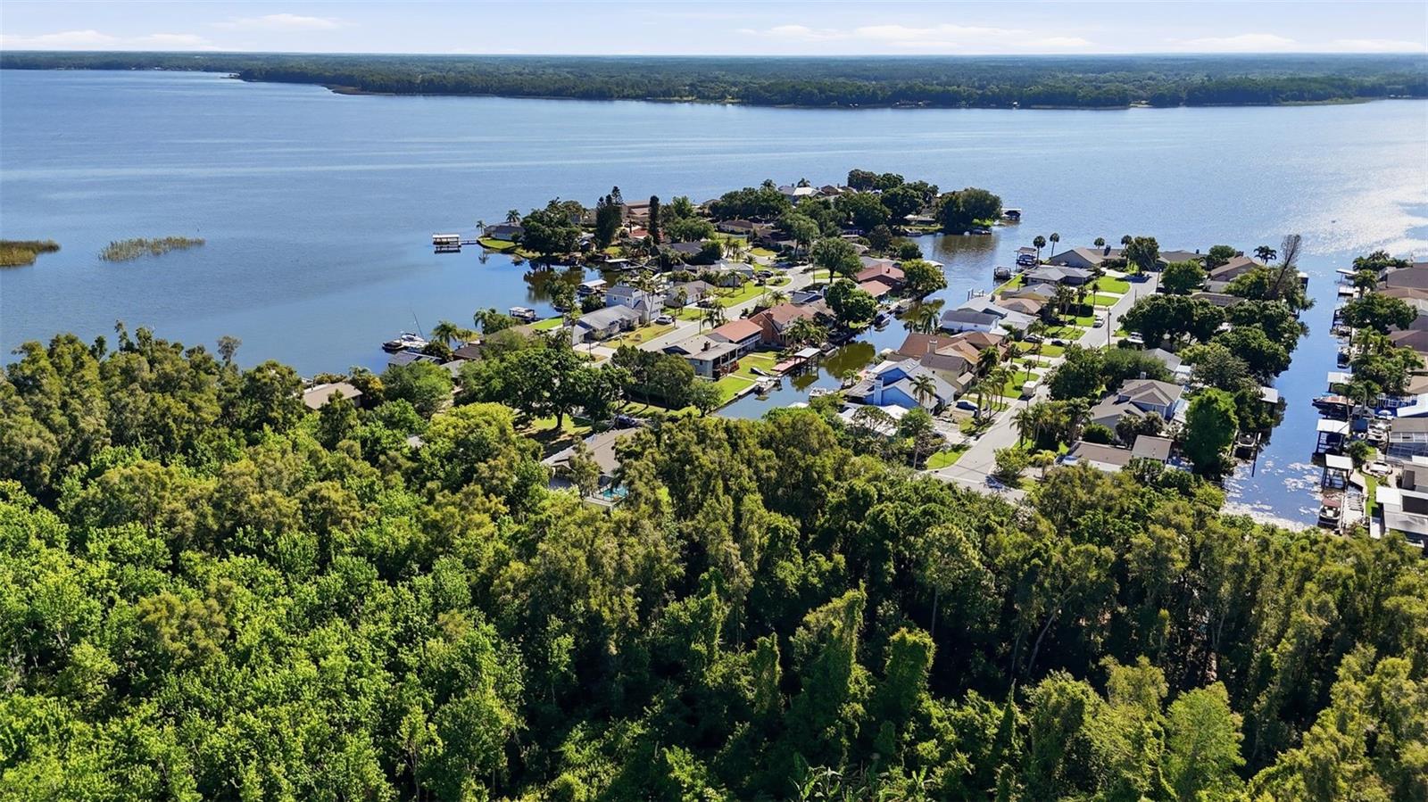 10 FRESHWATER DR, PALM HARBOR, FL, 34684