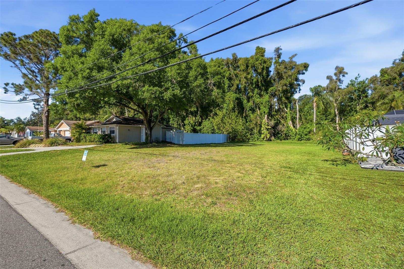 10 FRESHWATER DR, PALM HARBOR, FL, 34684