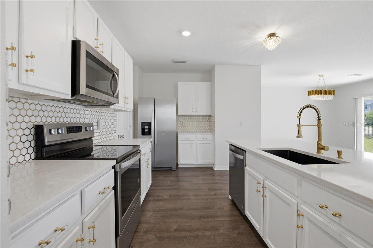 3126 SUNCOAST BLEND DR, ODESSA, FL, 33556