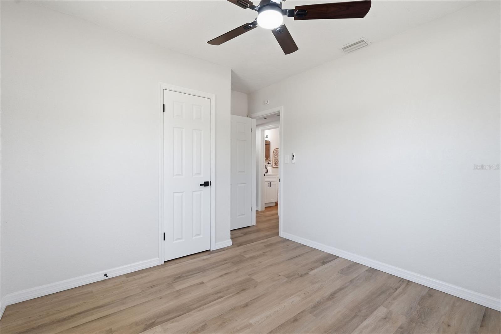 1601 STEVENSONS DR, CLEARWATER, FL, 33755