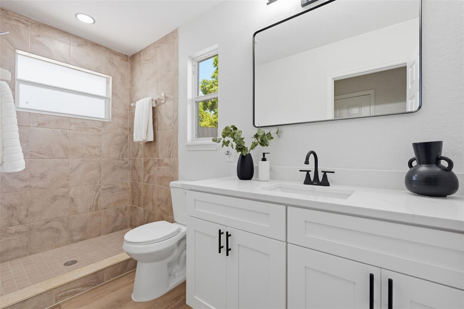 1601 STEVENSONS DR, CLEARWATER, FL, 33755